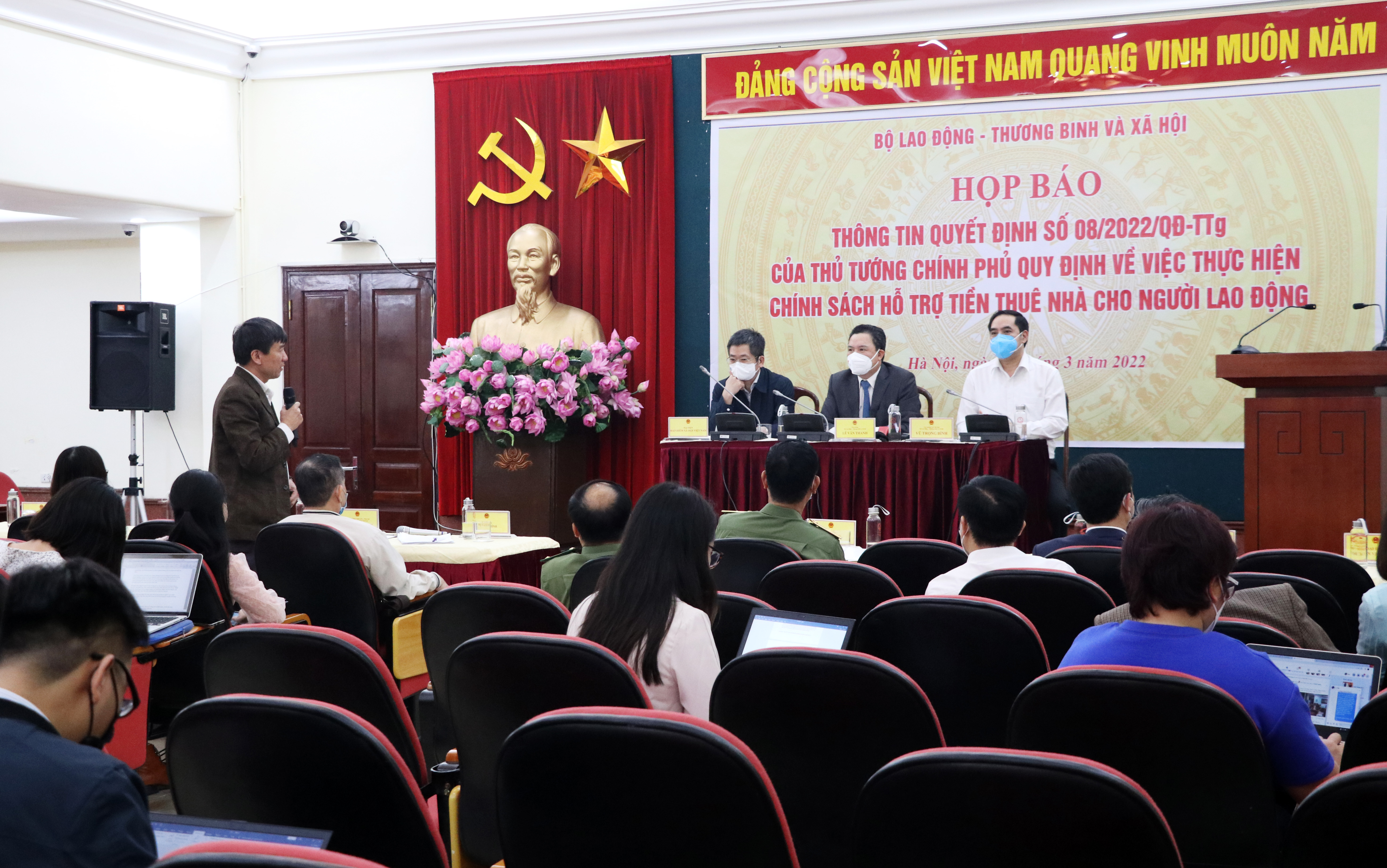 3,4 triệu lao động sẽ được hỗ trợ tiền thuê nhà